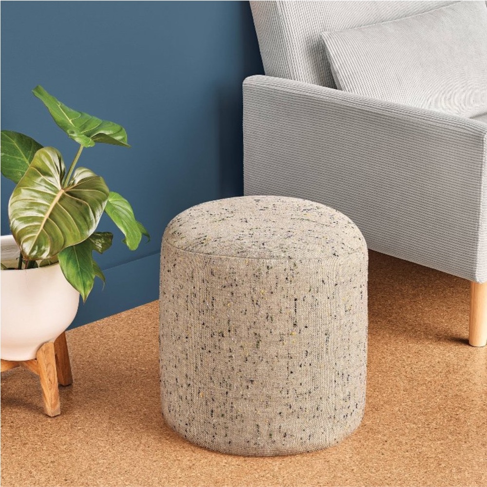 ROOM ESSENTIALS NWT Speckled Pouf Ottoman Speckled -Beige